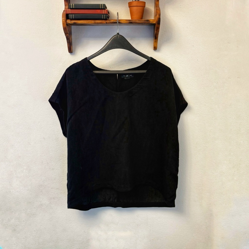 Club Monaco Black Textured Dolman Sleeve Blouse Size L High Low Hem Minimalist